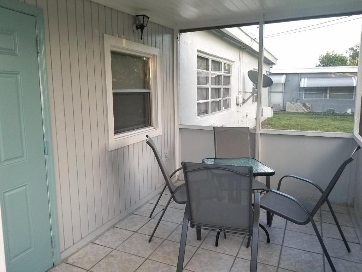 Glam Apartment 5 Miles From Hard Rock Stadium Мирамар Екстериор снимка